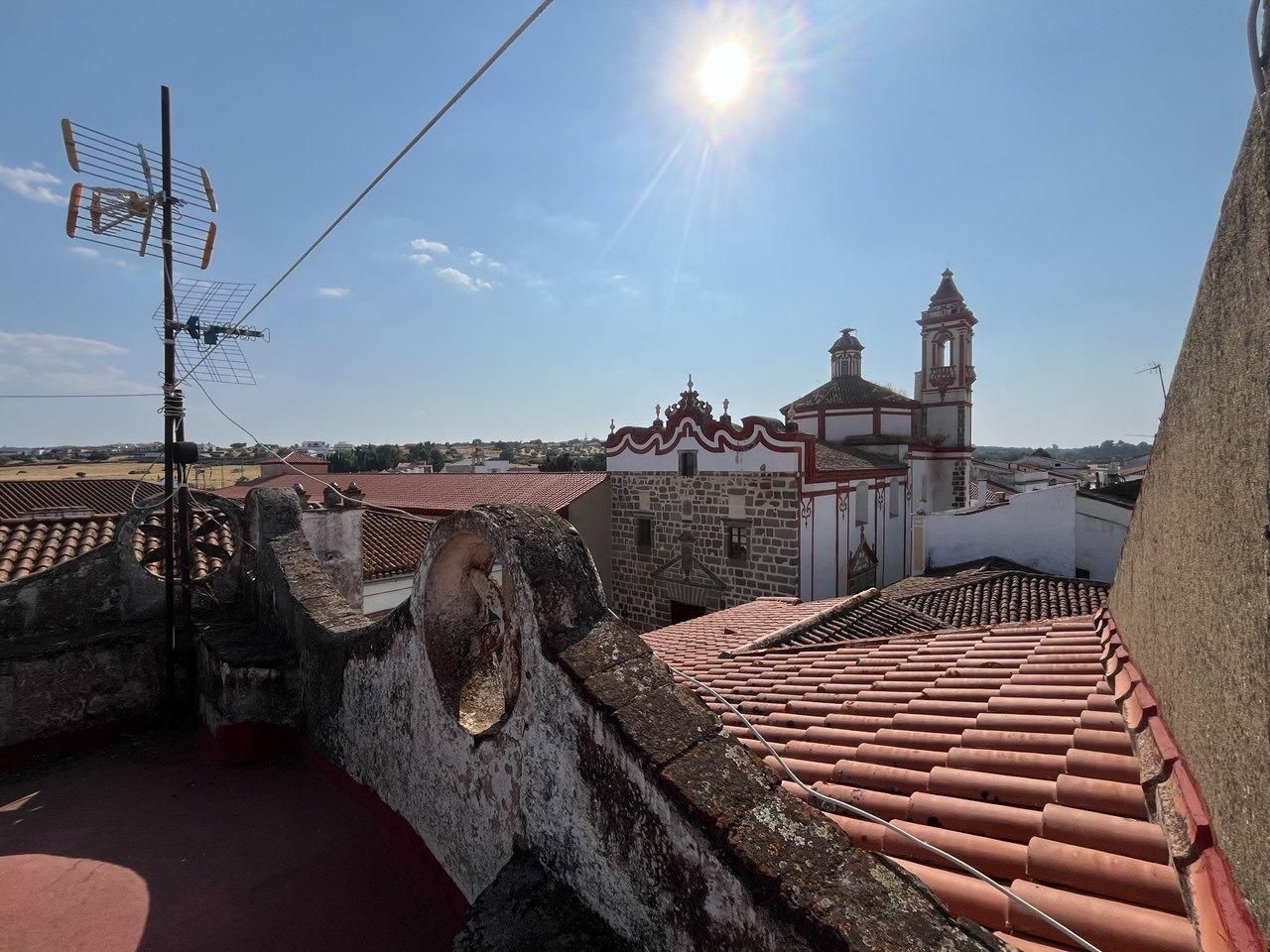 Vista exterior de Casa o chalet en venta en Fregenal de la Sierra con Terraza y Balcón