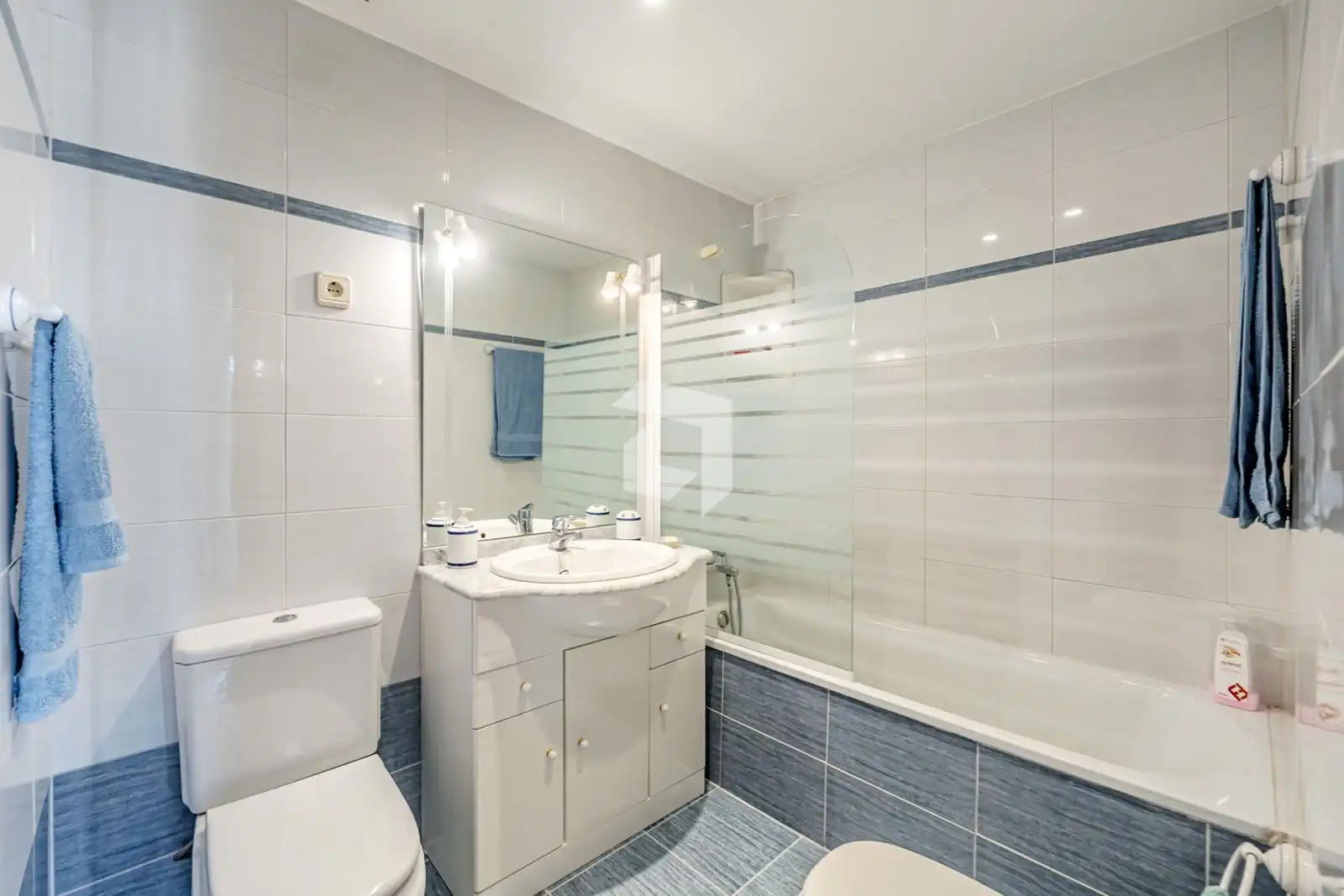 Baño de Ático en venta en Pozuelo de Alarcón con Aire acondicionado, Calefacción y Terraza