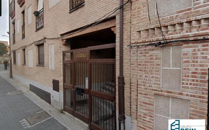 Vista exterior de Pis en venda en Bargas amb Balcó