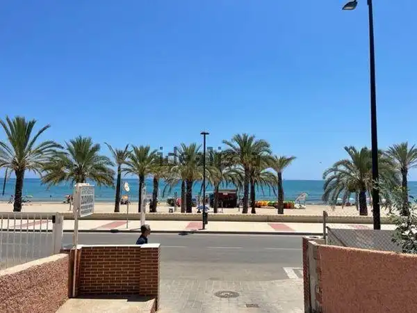 Vista exterior de Apartamento en venta en El Campello con Terraza y Trastero