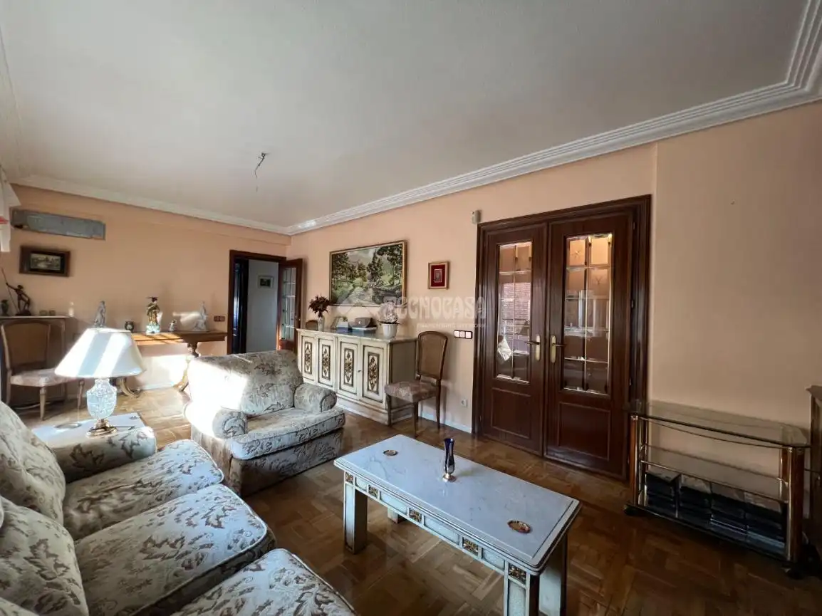 Sala d'estar de Pis en venda en Chamartín