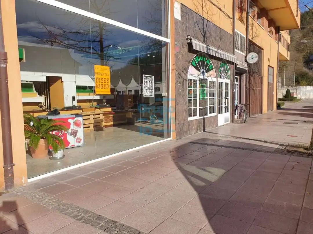 Locale commerciale in vendita a Beasain