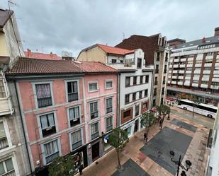 Vista exterior de Apartament en venda en Oviedo 