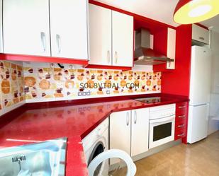 Kitchen of Flat to rent in Orihuela