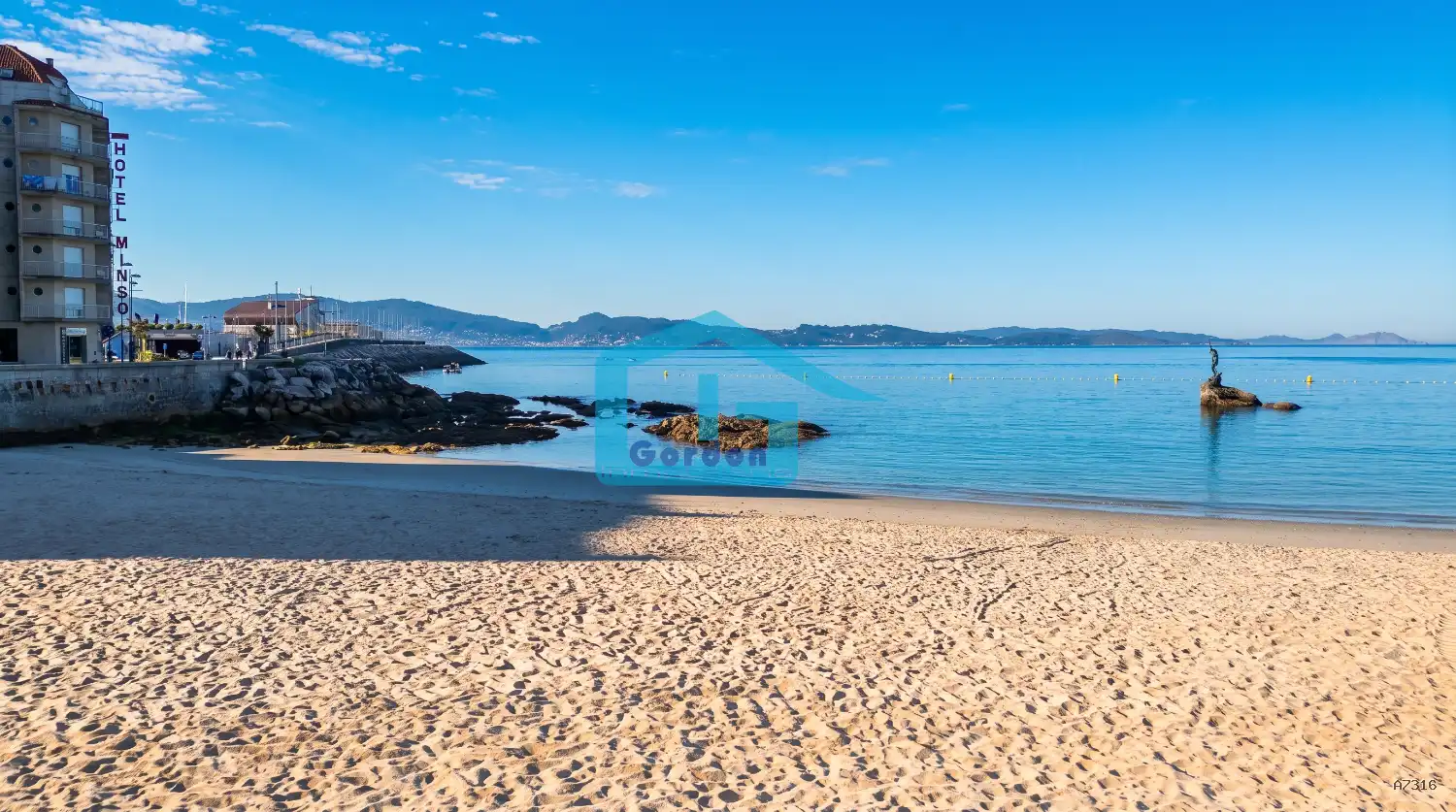 Außenansicht von Wohnung zum Verkauf in Sanxenxo mit Terrasse