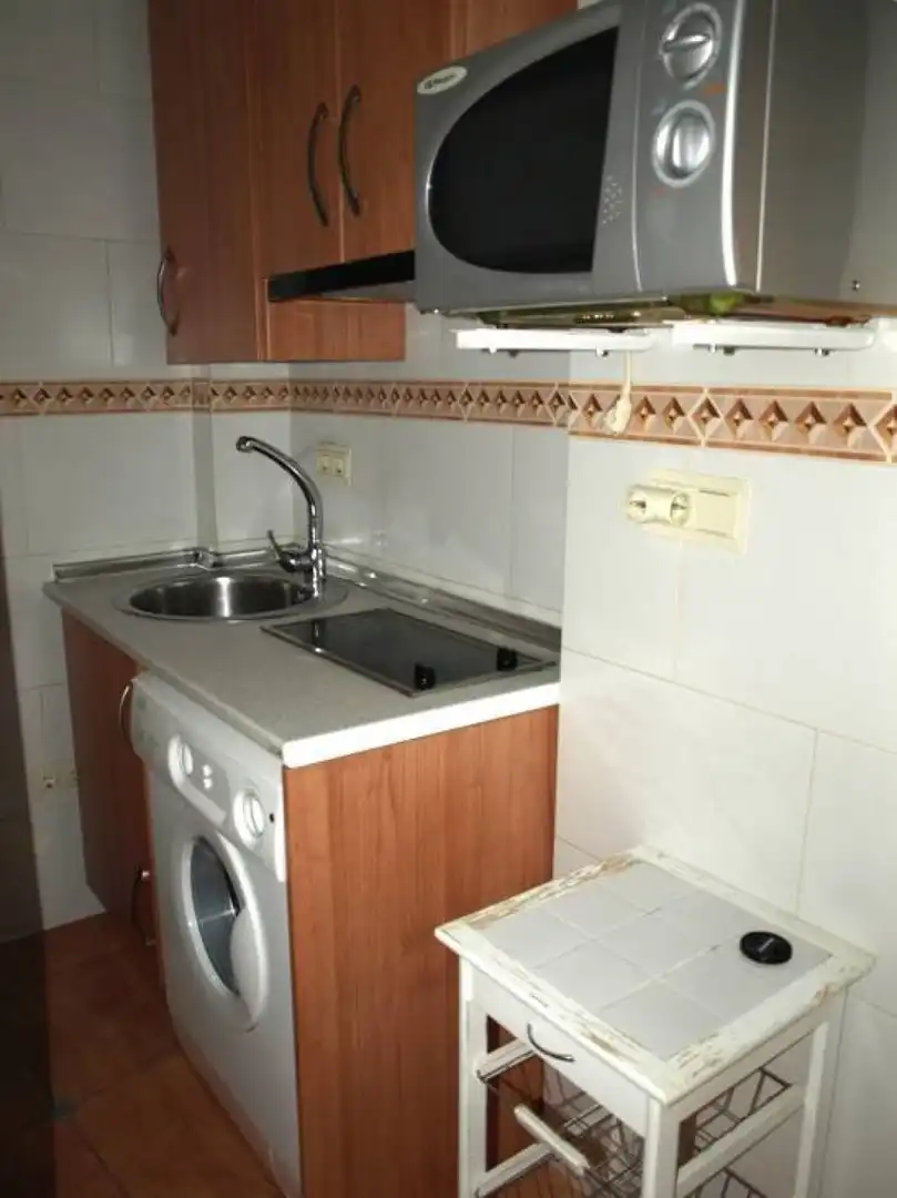 Estudio de alquiler en Lavadero de Zafra, Centro - Sagrario