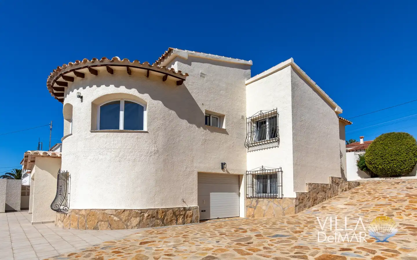 Exterior view of Houses for sale in Calpe / Calp  with Air Conditioner, Heating and Private garden