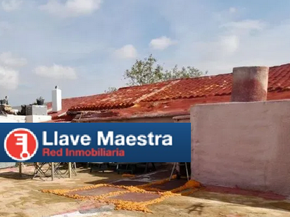 Vista exterior de Casa o xalet en venda en  Valencia Capital amb Terrassa