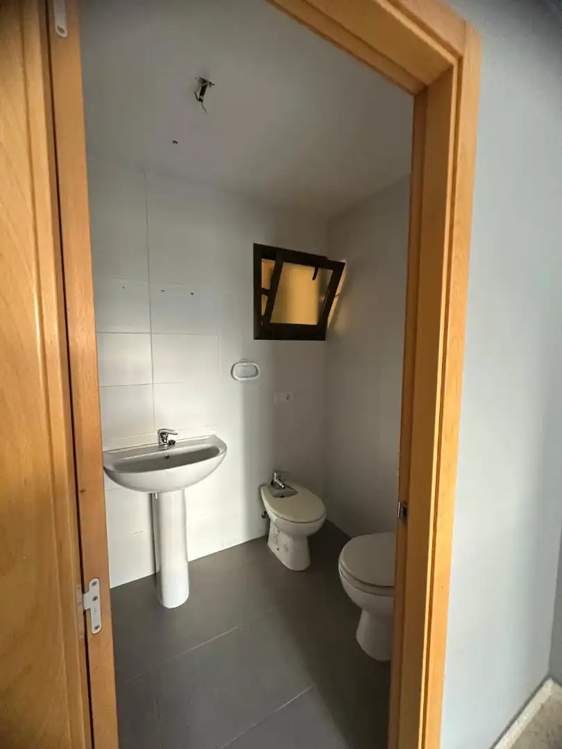 Baño de Piso en venta en Montserrat con Trastero y Horno