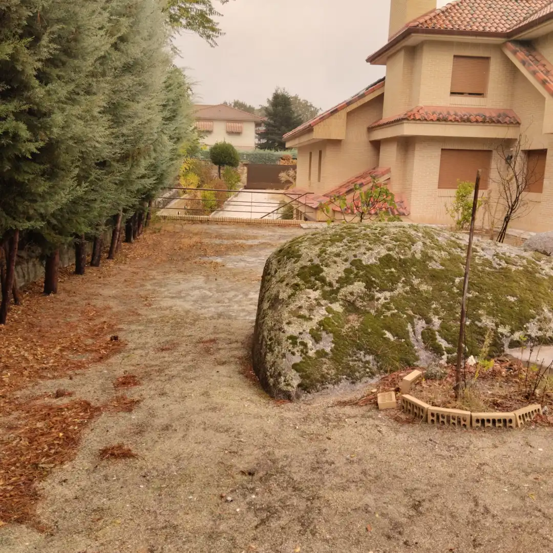 Jardí de Casa o xalet en venda en El Escorial amb Calefacció, Jardí privat i Parquet