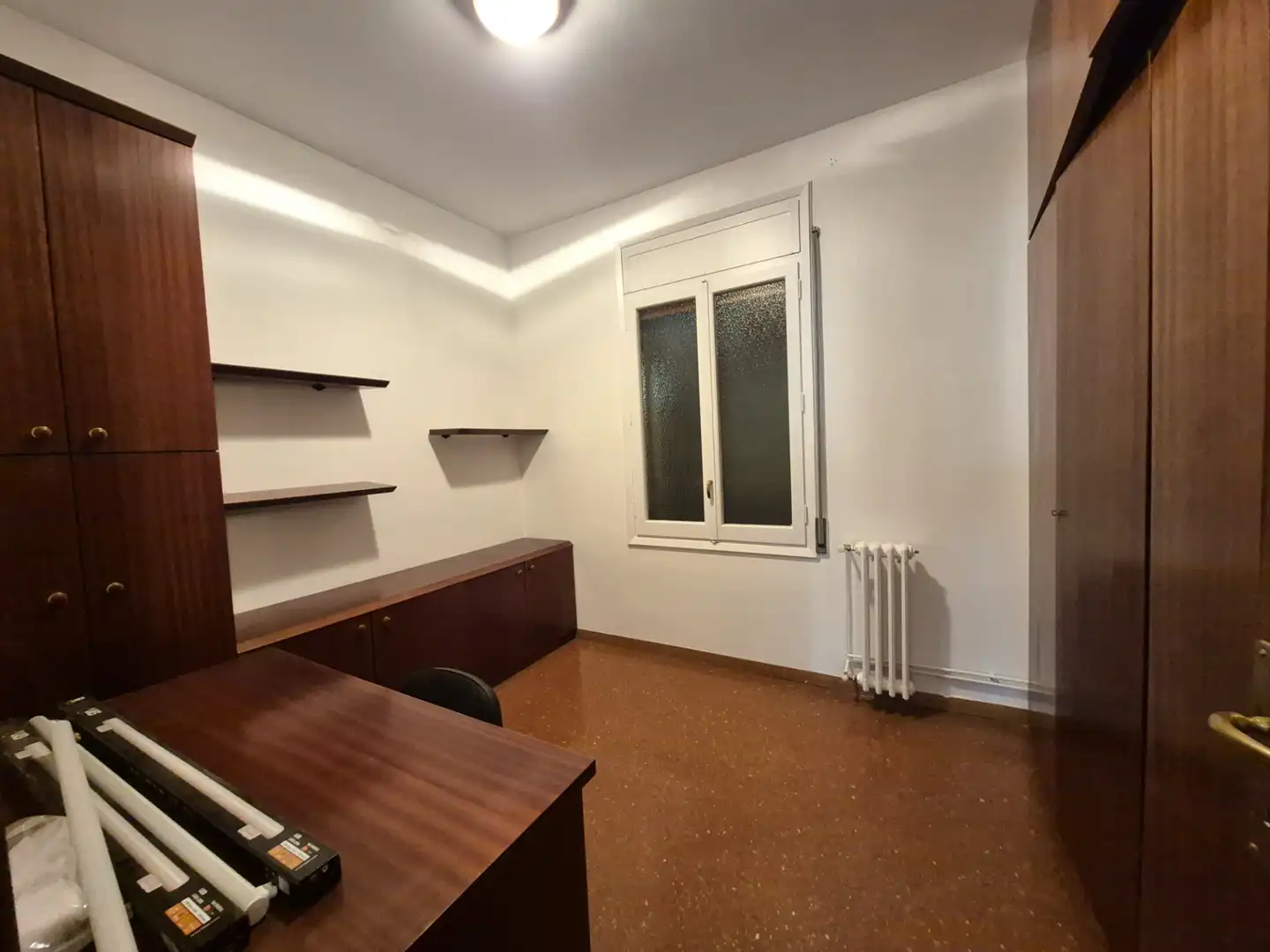 Wohnung zur Miete in Barcelona mit Klimaanlage, Heizung und Parkett