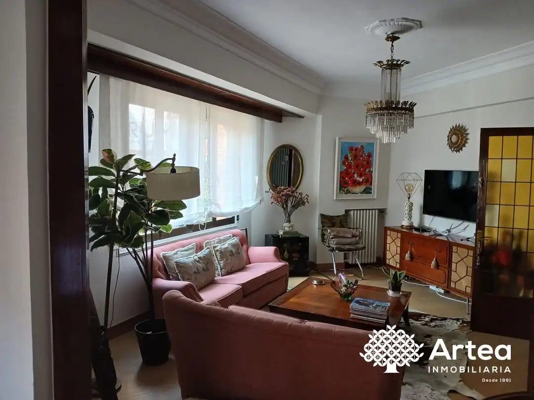 Living room of Flat for rent in Bilbao   with Heating