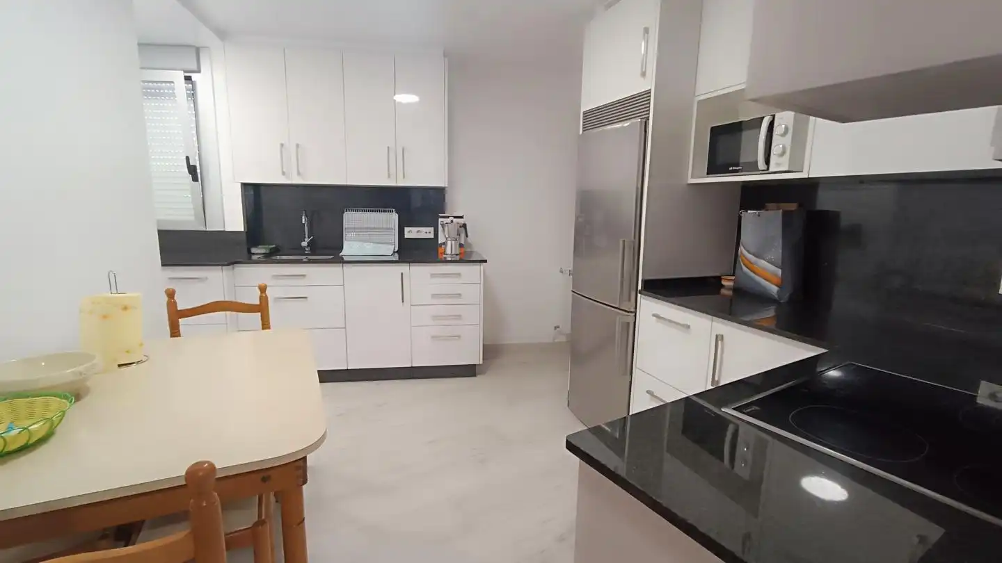 Kitchen of Flat for rent in Pontevedra Capital 