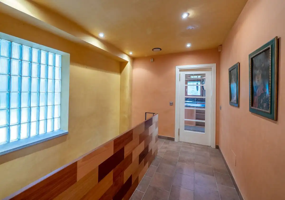 Houses for sale in Bescanó  with Terrace and Storage room