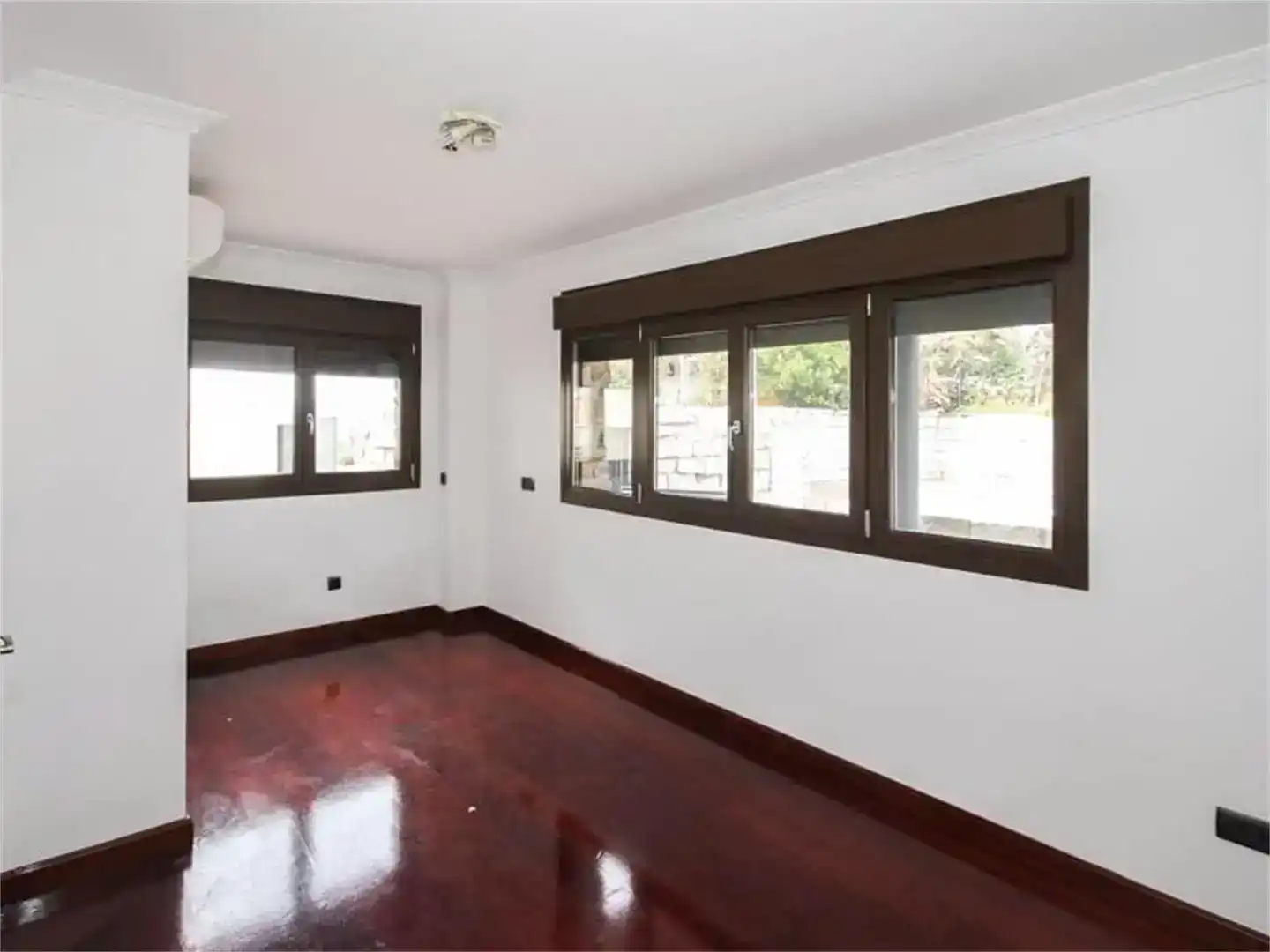 Casa o chalet en venta en  Madrid Capital con Aire acondicionado, Piscina y Balcón