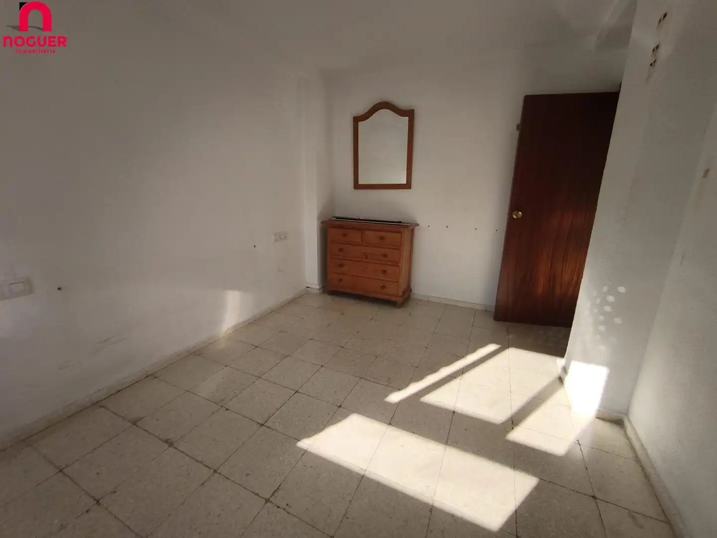 Habitación de Piso en venta en Córdoba con Aire acondicionado y Calefacción