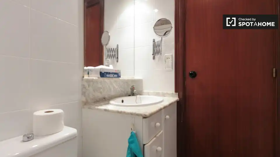 Room in La Sagrera