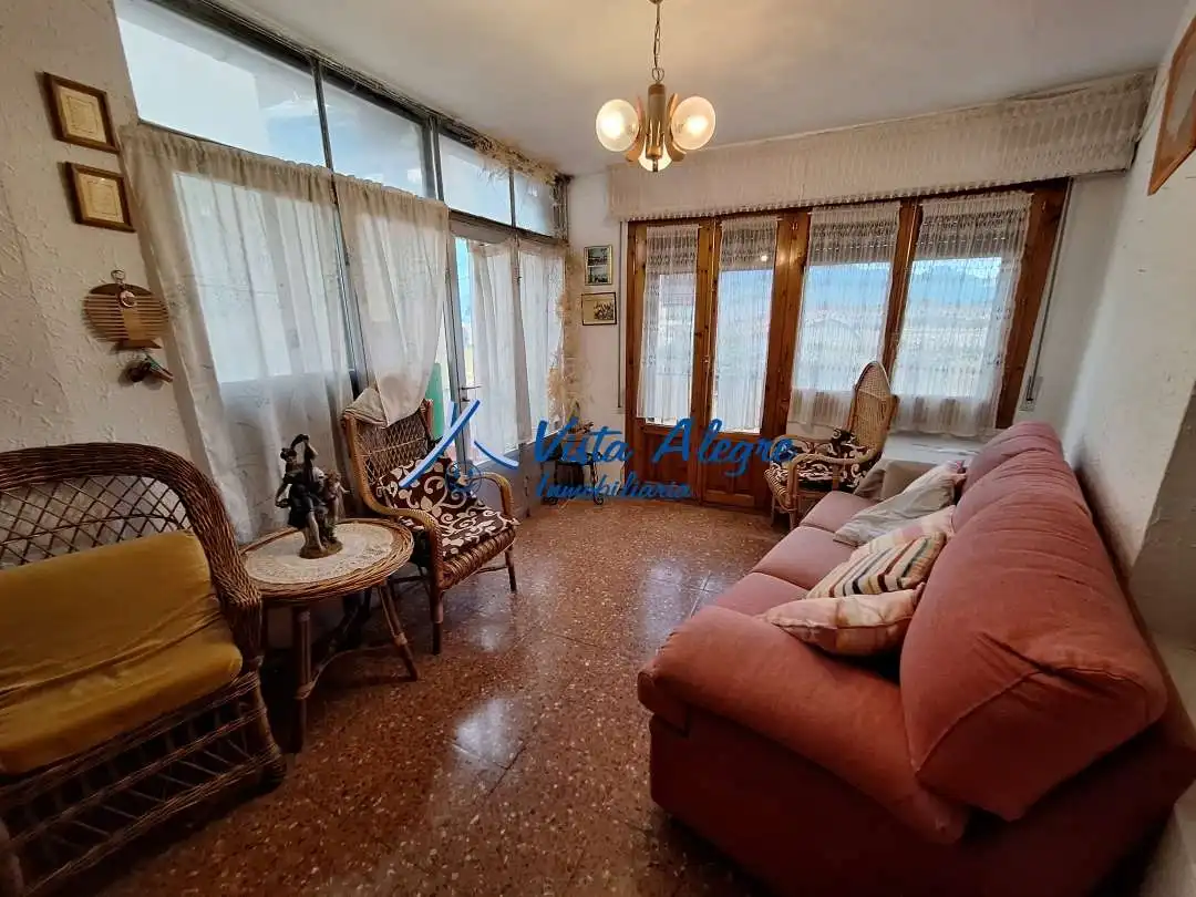 Sala d'estar de Casa o xalet en venda en San Vicente de la Sonsierra amb Terrassa, Traster i Moblat
