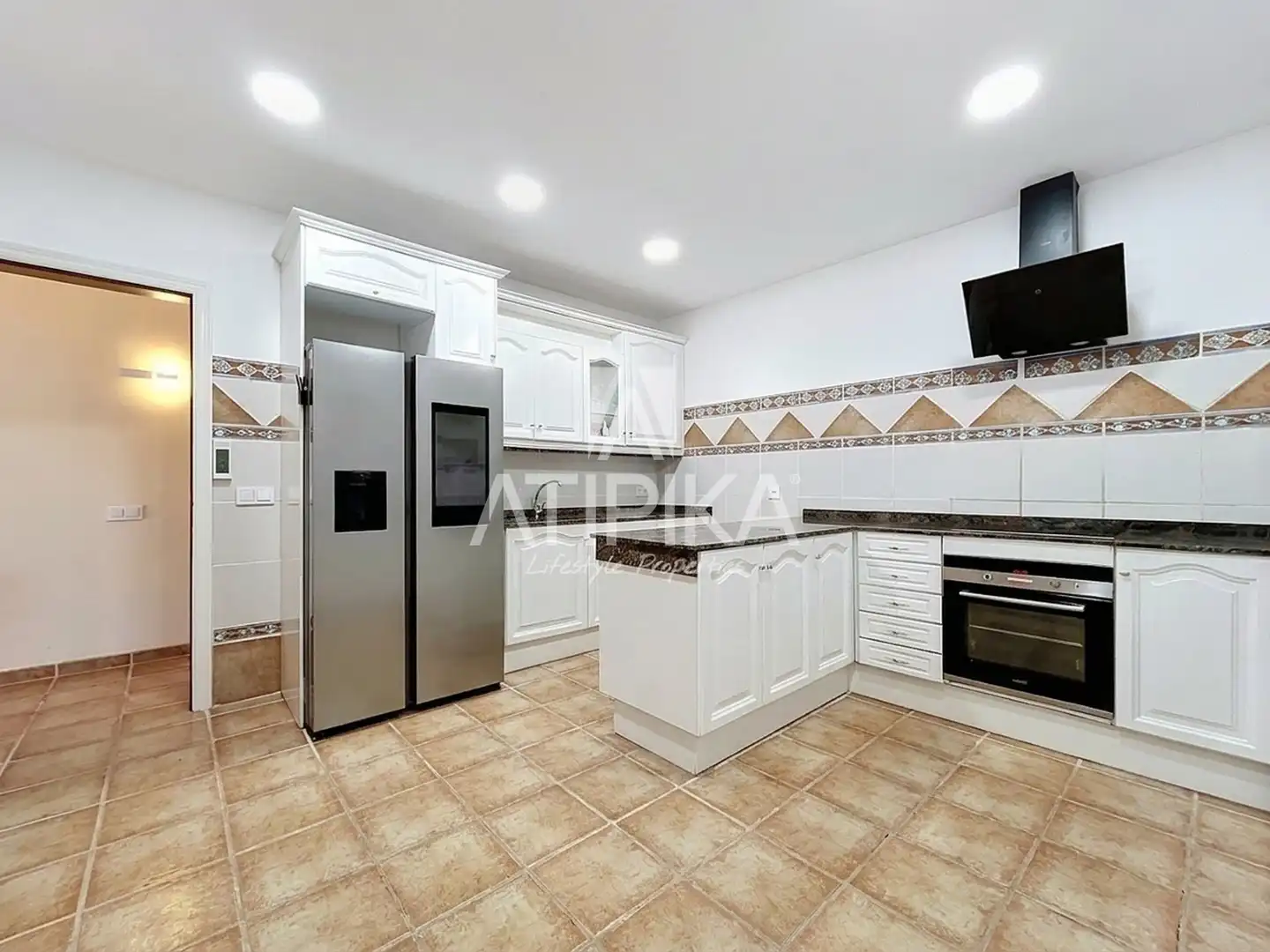 House with pool to rent in Les Botigues de Sitges, imagen 10