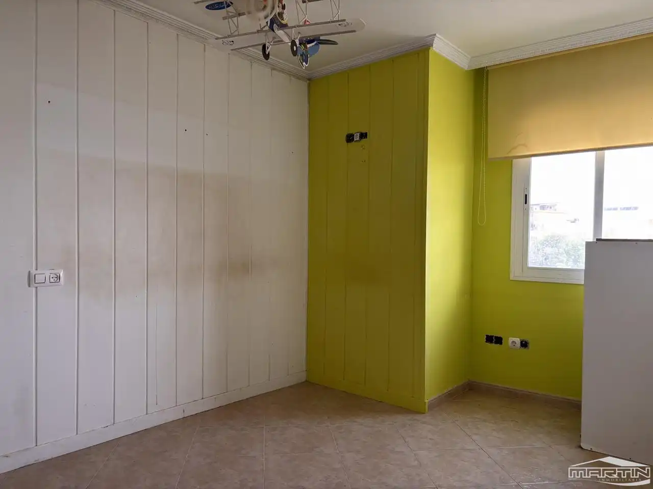Bedroom of Flat for sale in Benamejí  with Air Conditioner and Storage room