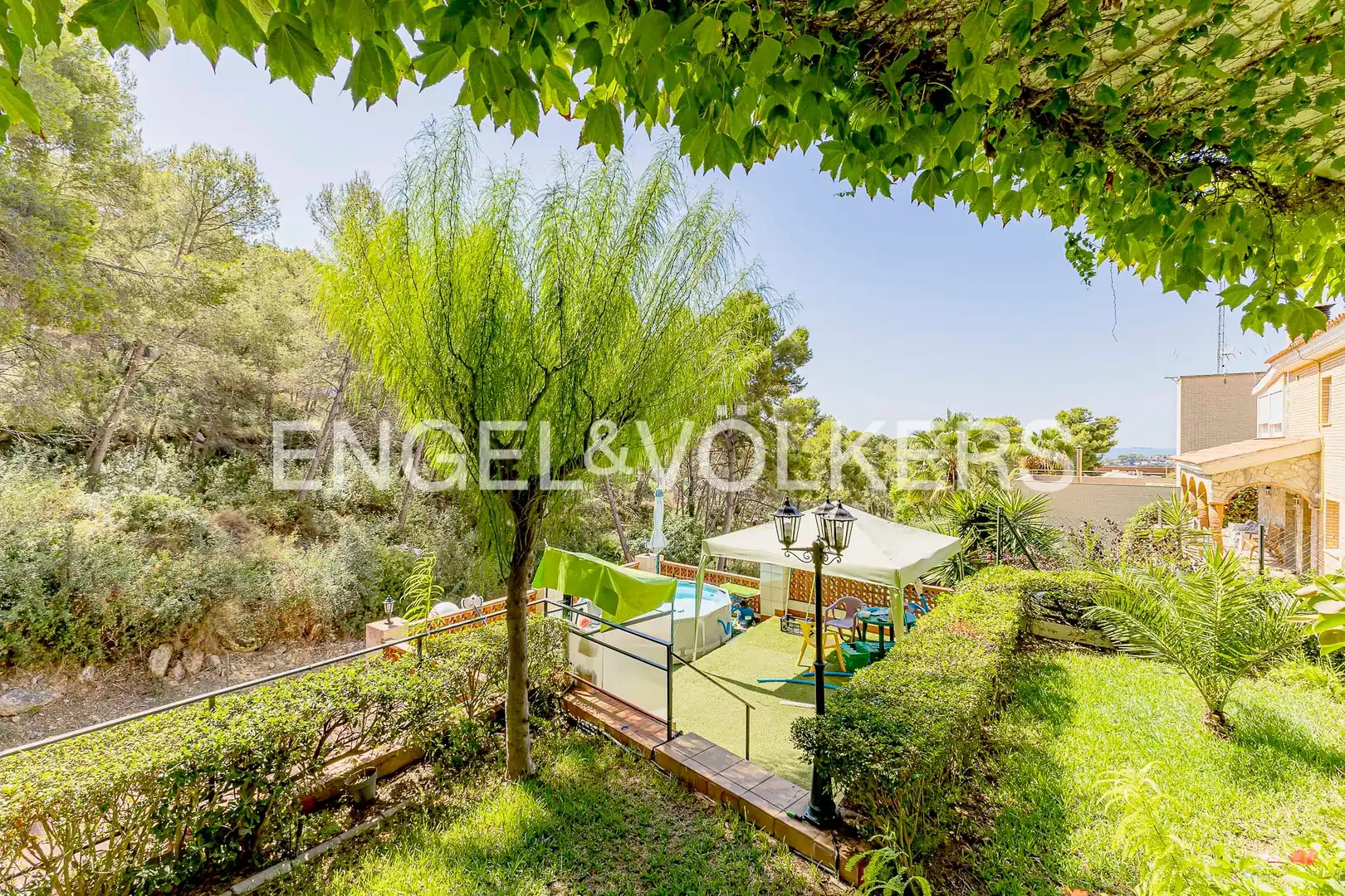 Vista exterior de Casa adosada en venta en Tarragona con Calefacción, Jardín privado y Terraza
