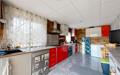 Kitchen of House or chalet for sale in Elche / Elx  with Air Conditioner, Private garden and Terrace