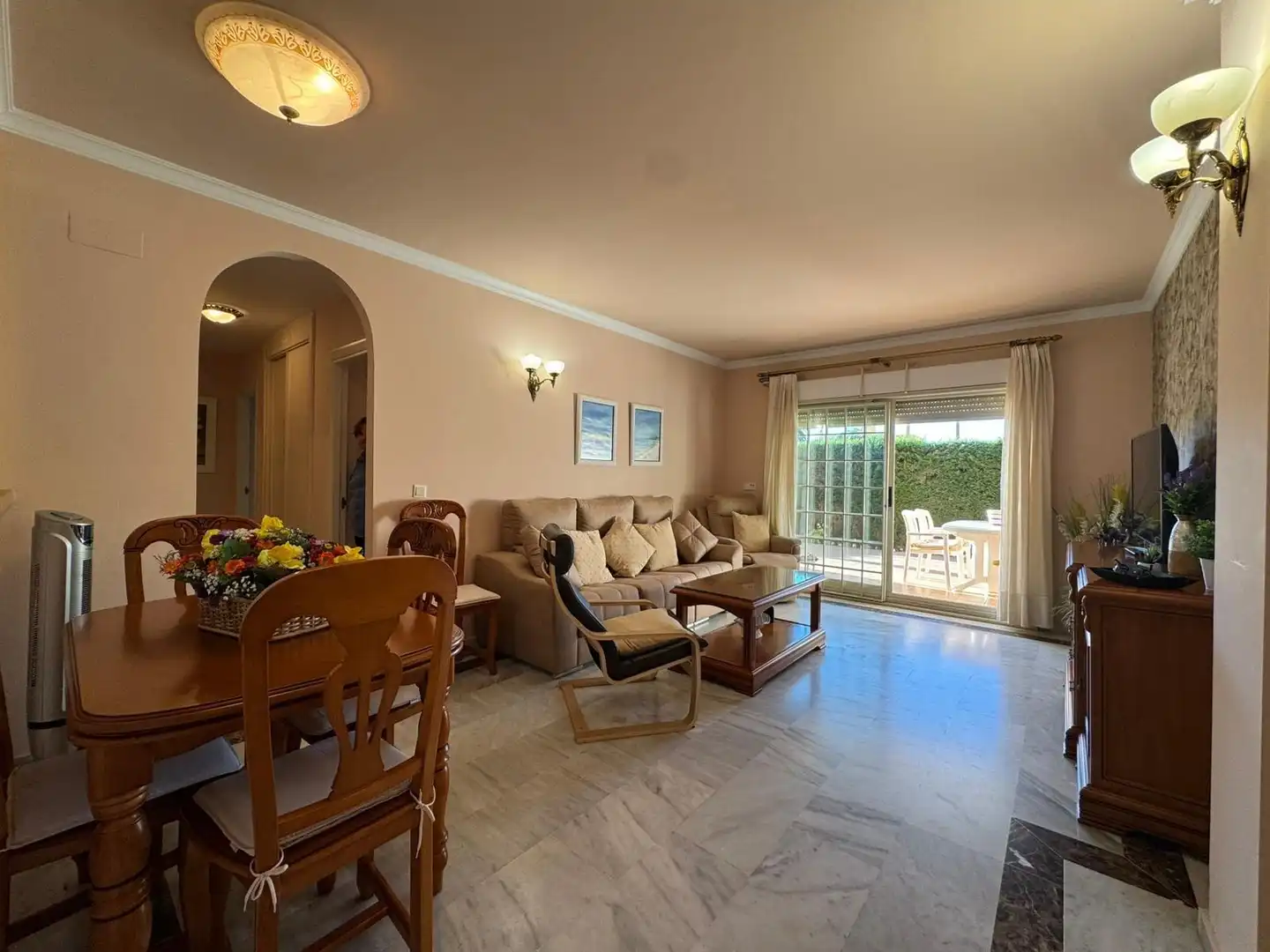Sala de estar de Apartamento en venta en Rota con Jardín privado, Terraza y Trastero