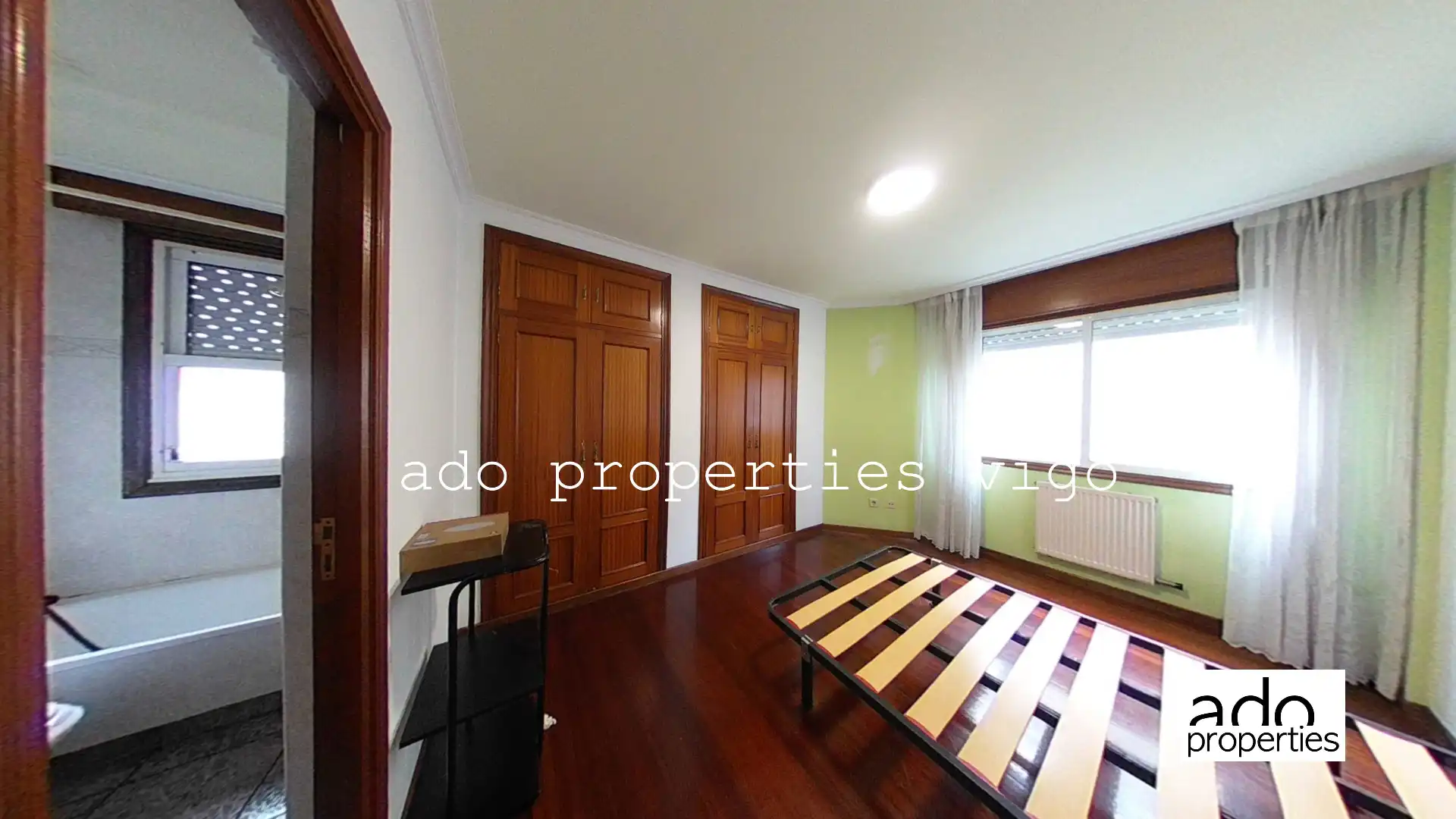 Flat for rent in Rúa Canario, Casablanca - Calvario