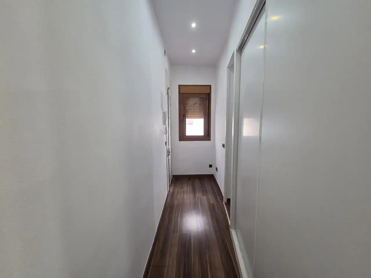 Flat for rent in Madrid  with Heating