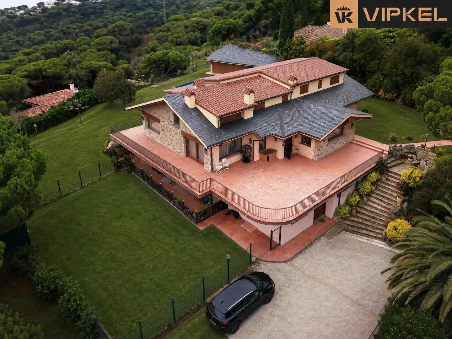 Villa avec piscine à vendre à Avinguda de la Cornisa