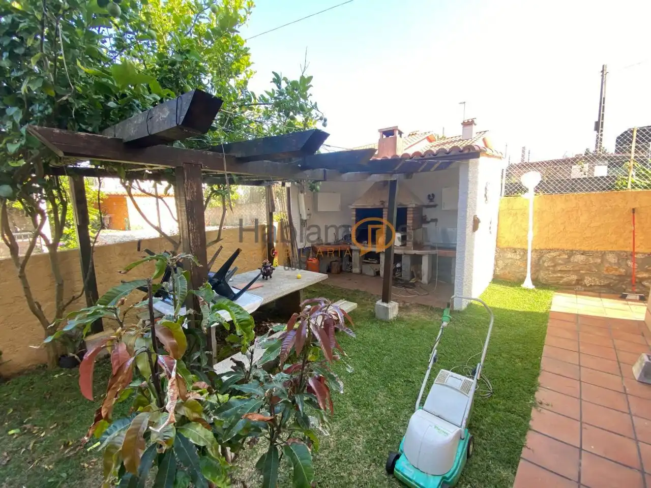 Adossat amb jardí en venda a O Grove