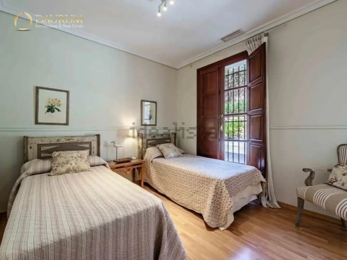 Bedroom of Houses for sale in Málaga  with Air Conditioner, Private garden and Swimming Pool