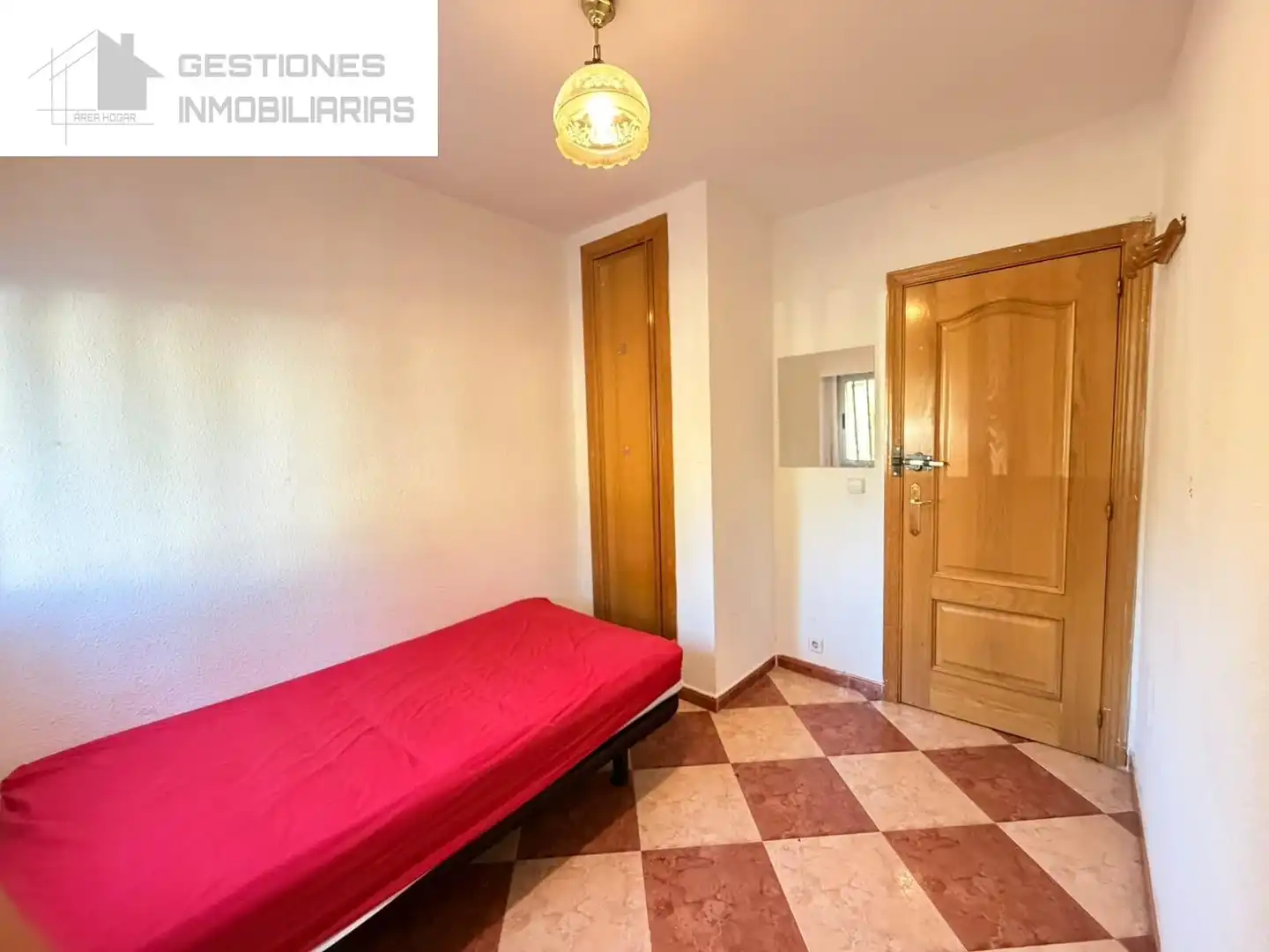 Bedroom of Flat for sale in Madrid  with Heating
