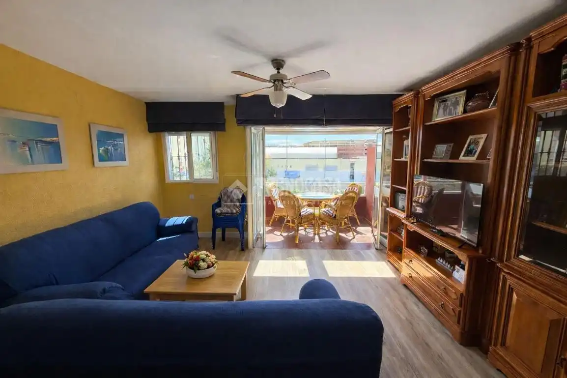 Sala de estar de Piso en venta en Isla Cristina con Terraza