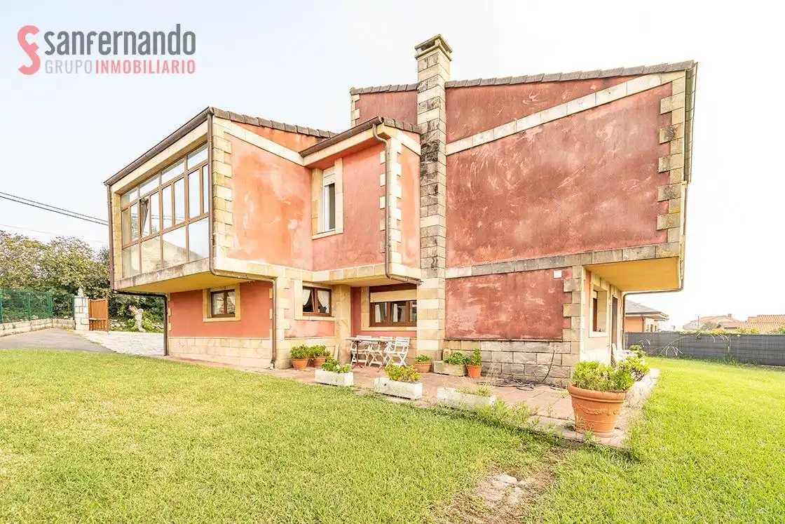 Chalet con terraza en venta en Calle de la Arnia, imagen 29