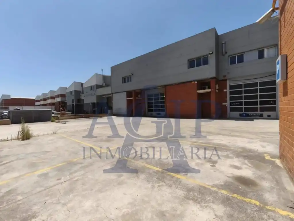 Industrial building to rent in Calle Dolors Almeda
