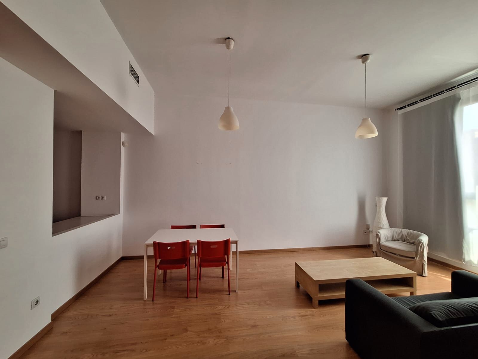 Living room of Loft to rent in San Sebastián de los Reyes  with Air Conditioner, Heating and Parquet flooring