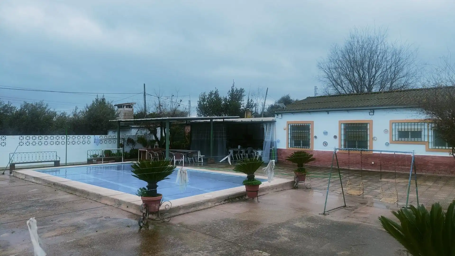 Swimming pool of Houses for sale in Córdoba  with Air Conditioner, Heating and Private garden