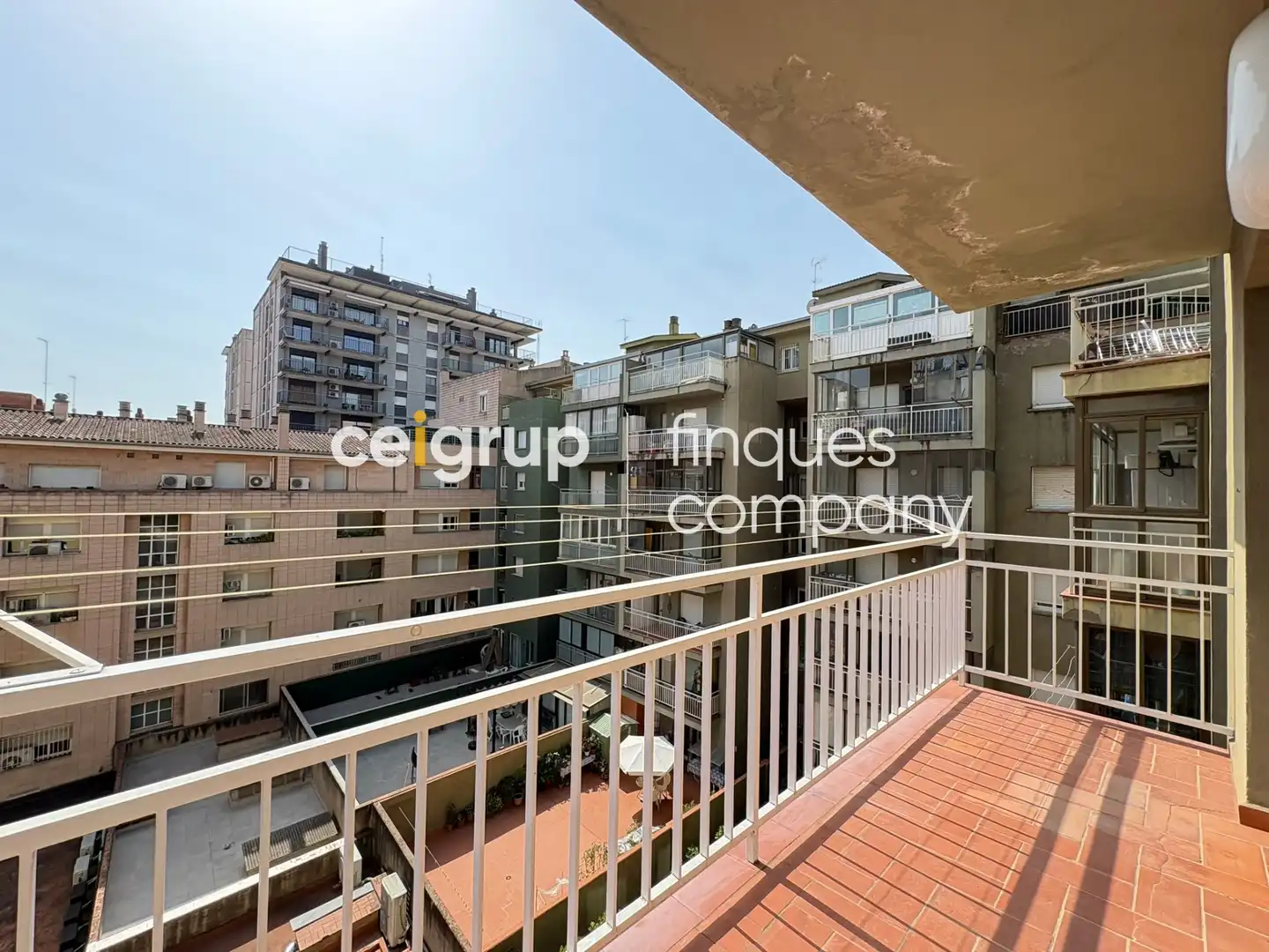 Balcony of Flat for rent in Girona  with Heating and Furnished