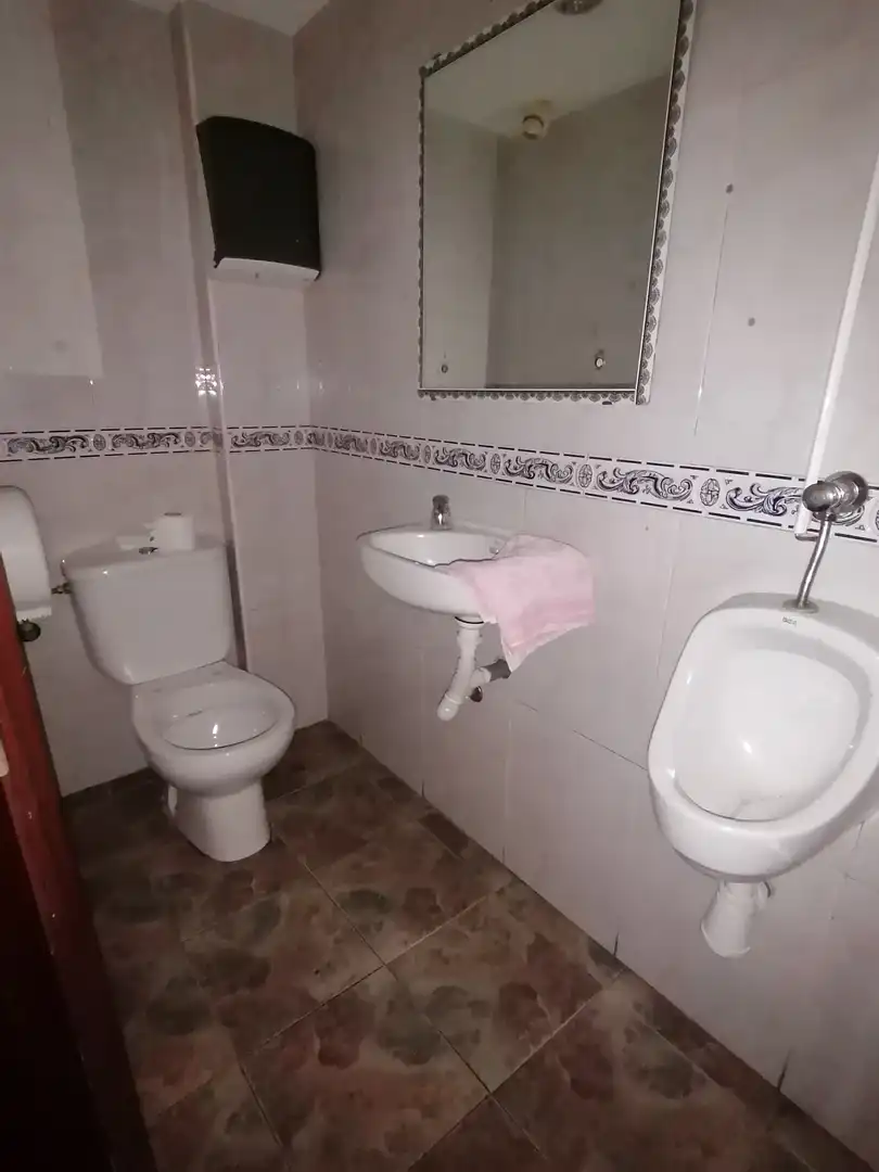 Business premises for sale in Sur, imagen 20