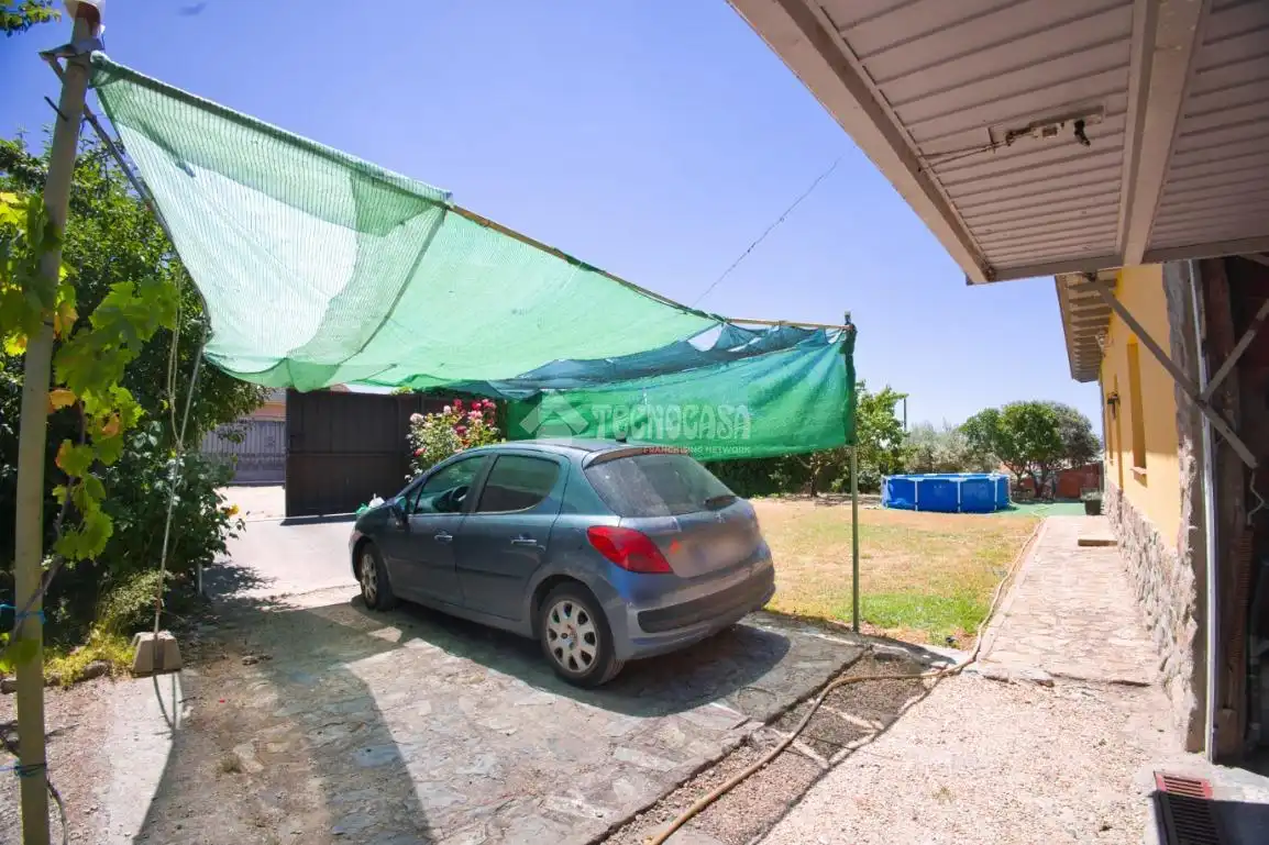 Casa o chalet en venta en Calvarrasa de Arriba con Calefacción y Terraza