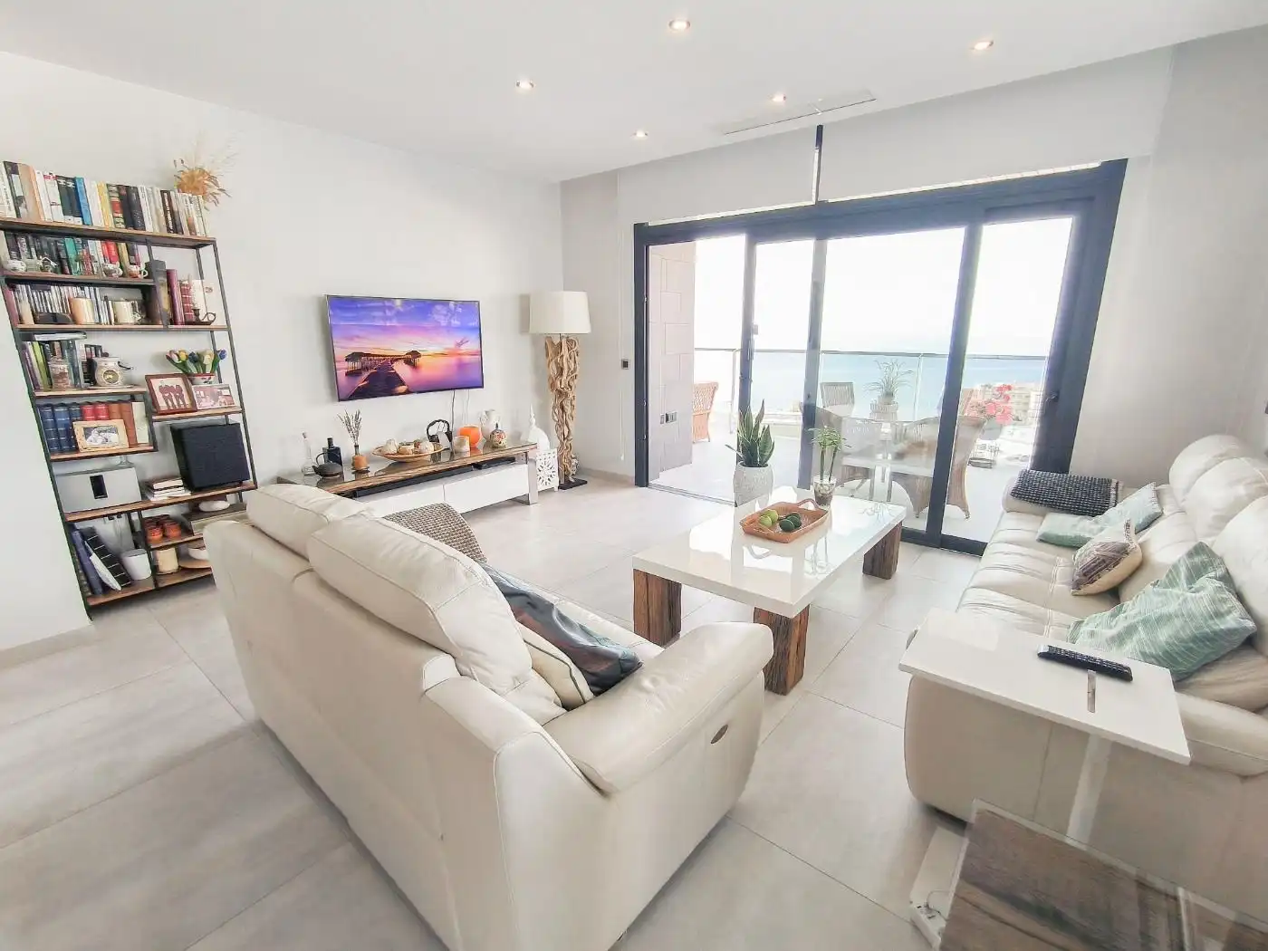 Sala de estar de Piso en venta en Benidorm con Aire acondicionado, Calefacción y Jardín privado