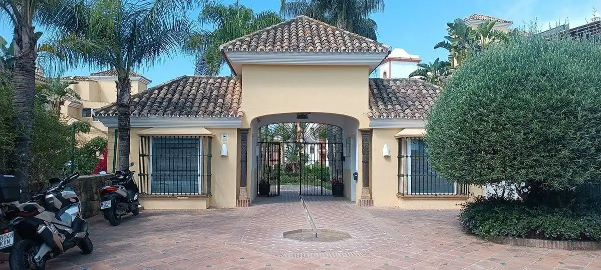 Ático en venta en Marbella con Aire acondicionado, Calefacción y Terraza