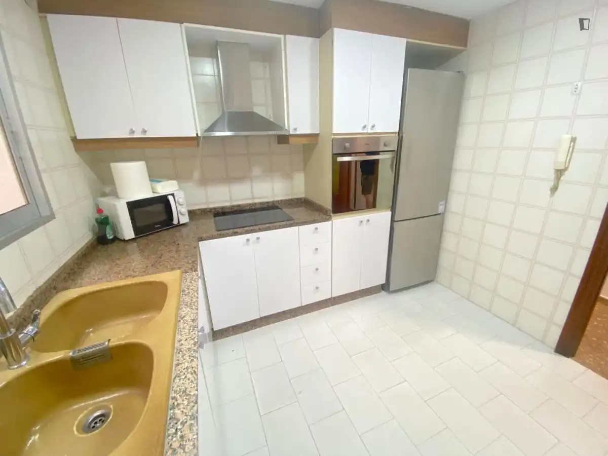 Kitchen of Apartments for rent in Valencia  with Furnished, Oven and Washing machine
