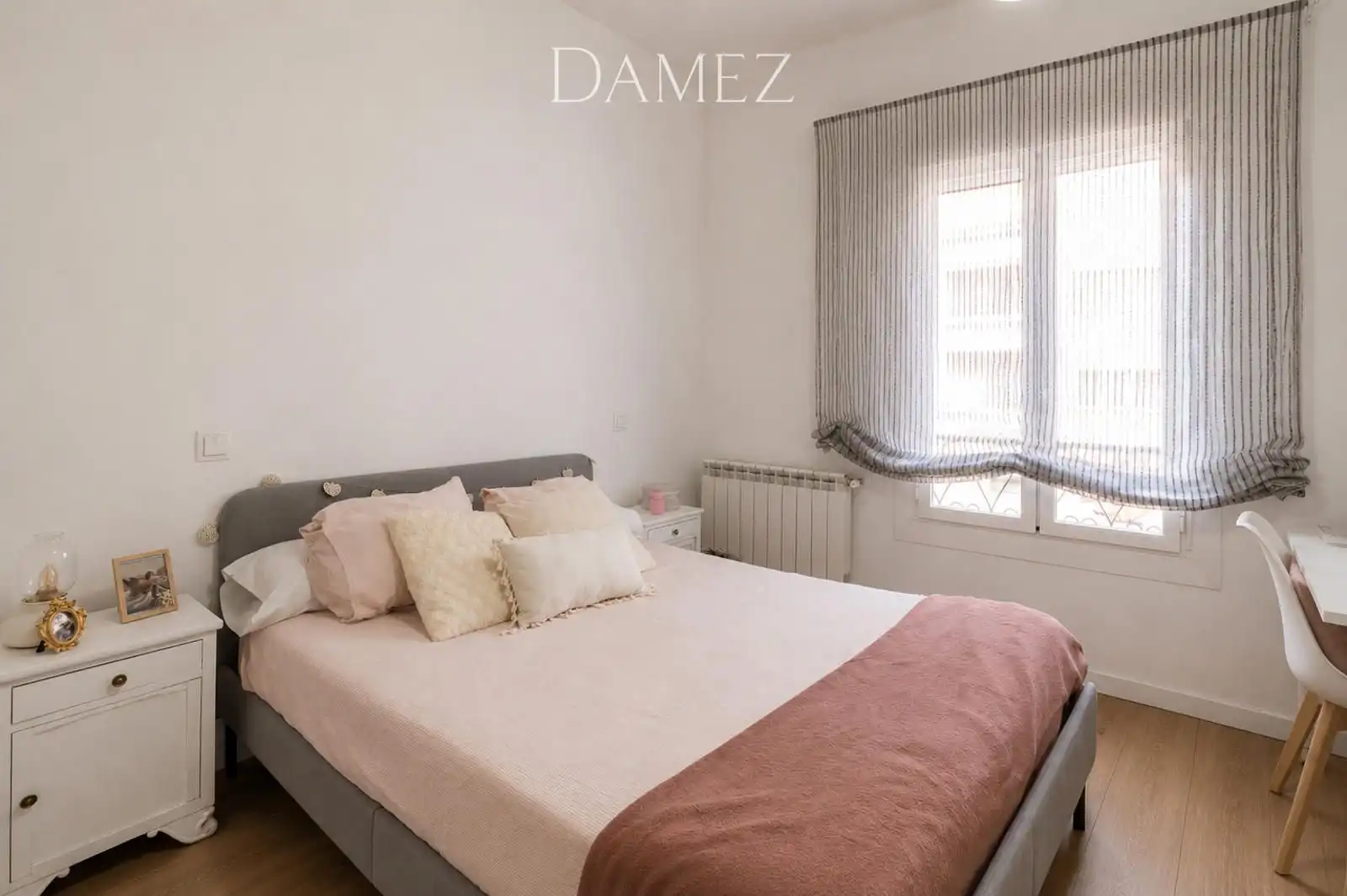 Schlafzimmer von Wohnung zum Verkauf in Madrid