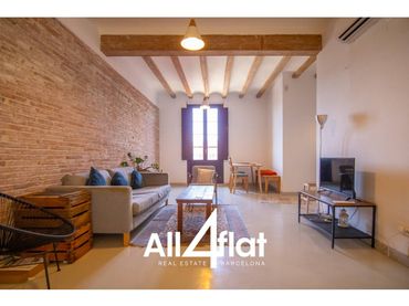 Appartamento con balcone in vendita a Calle robador
