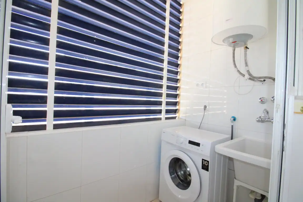 Badezimmer von Wohnung zum Verkauf in Villajoyosa / La Vila Joiosa mit Klimaanlage, Terrasse und Abstellraum