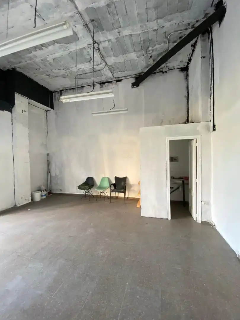 Local comercial en venda a Calle la Roda, imagen 3