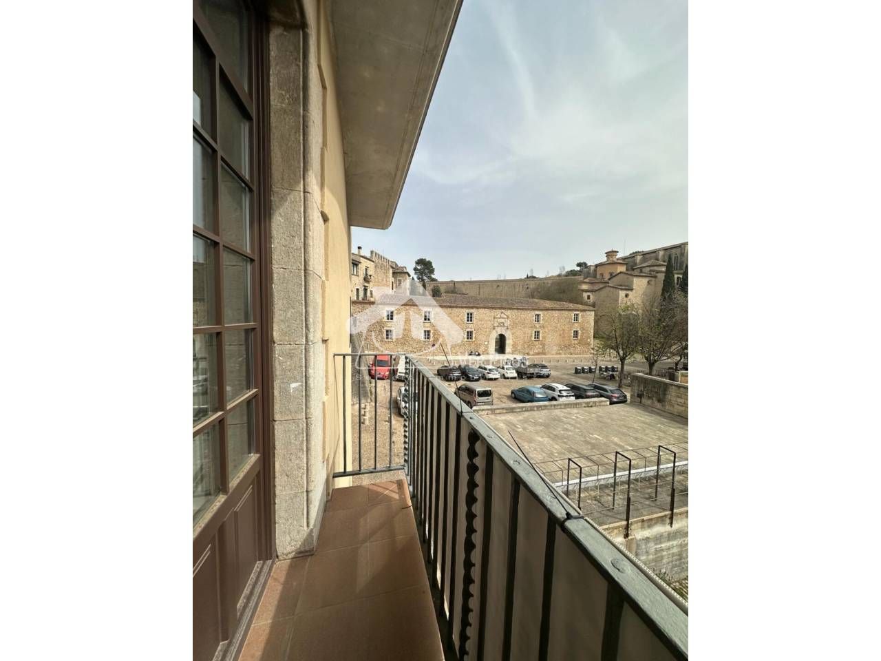 Exterior view of Building for sale in Girona Capital