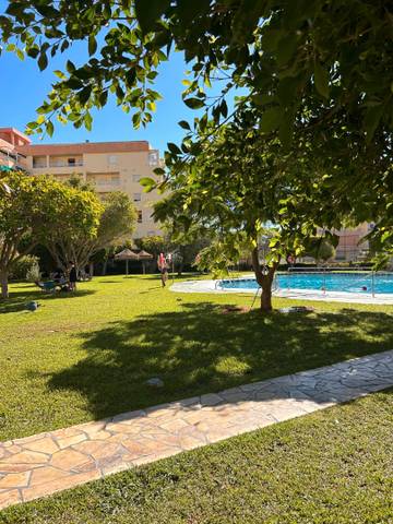 Piso en Venta en Paseo Marítimo Travesía D, 86a en Salobreña Costa